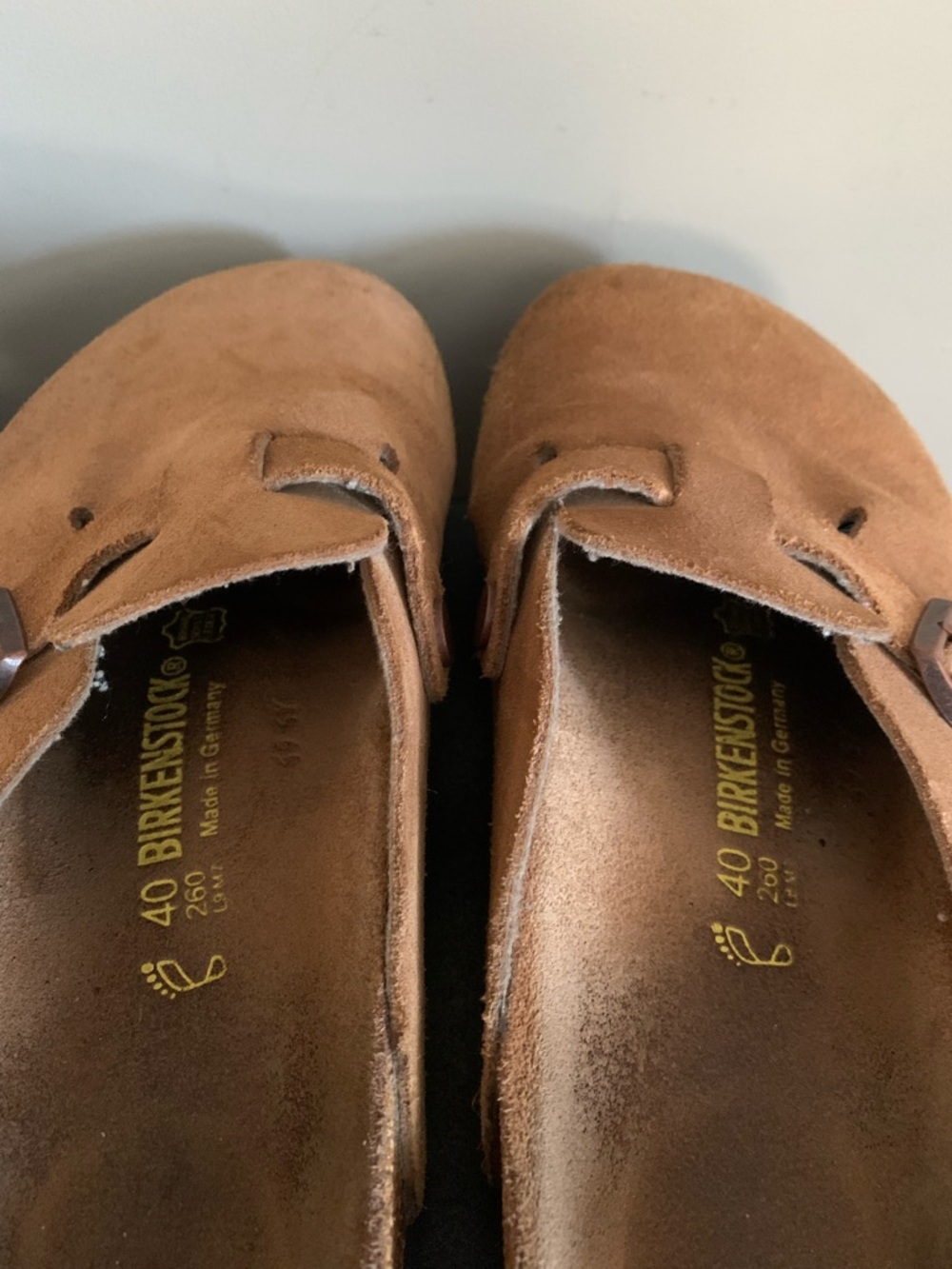 Birkenstock Boston Suede Clogs EUC size 40 - Picture 5 of 7